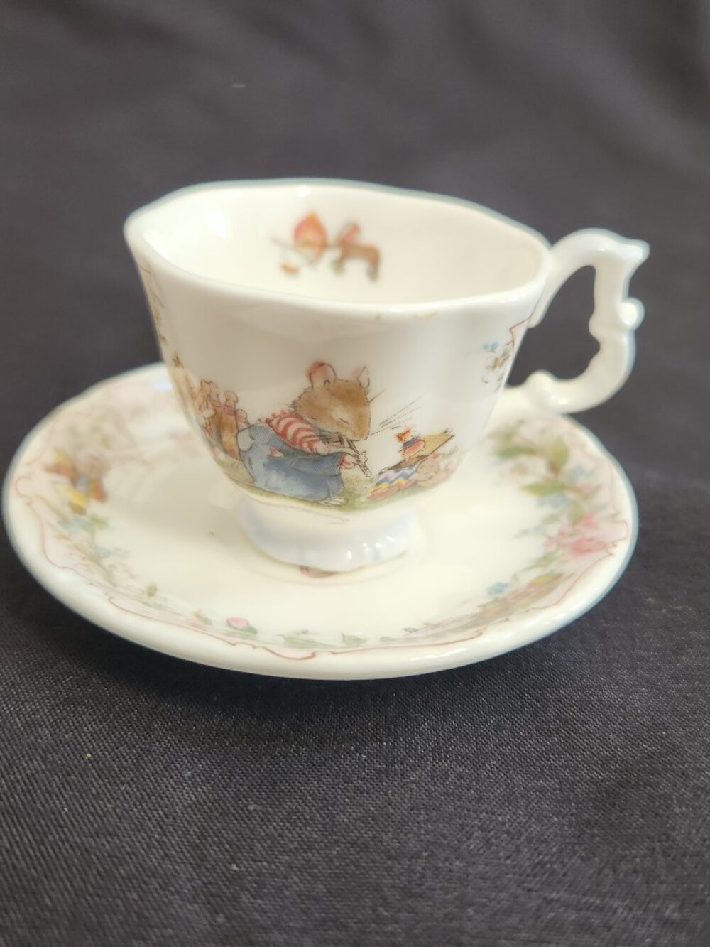 Royal Doulton Brambly Hedge Birthday Miniature Tea Cup & Saucer